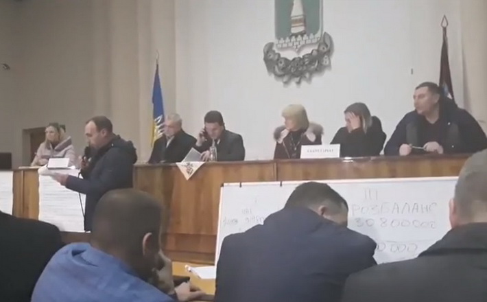 Смілянські депутати проголосували за те, щоб “повісити” на місто борги ТОВ “Сміла Енергоінвест”