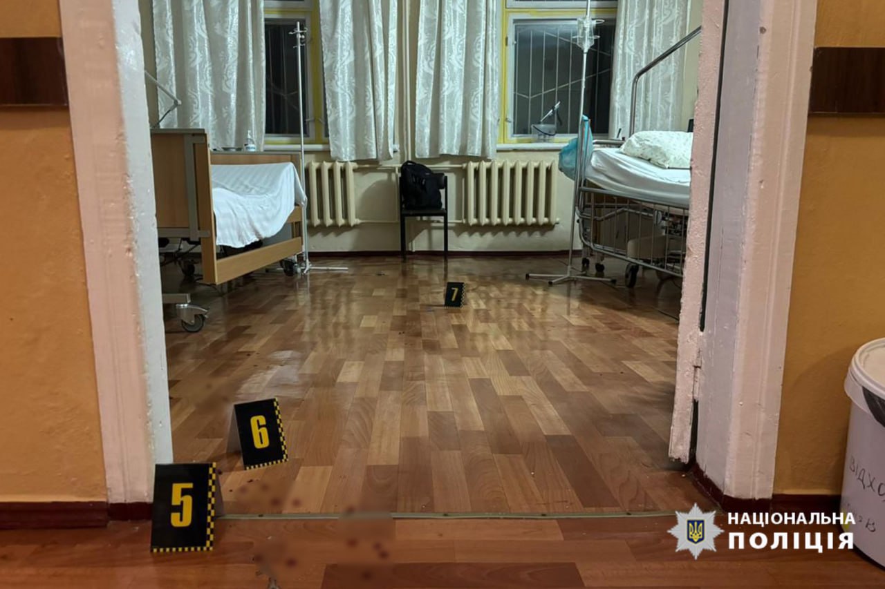 Ударив ножем у шию та живіт: черкащанин здійснив замах на лікаря
