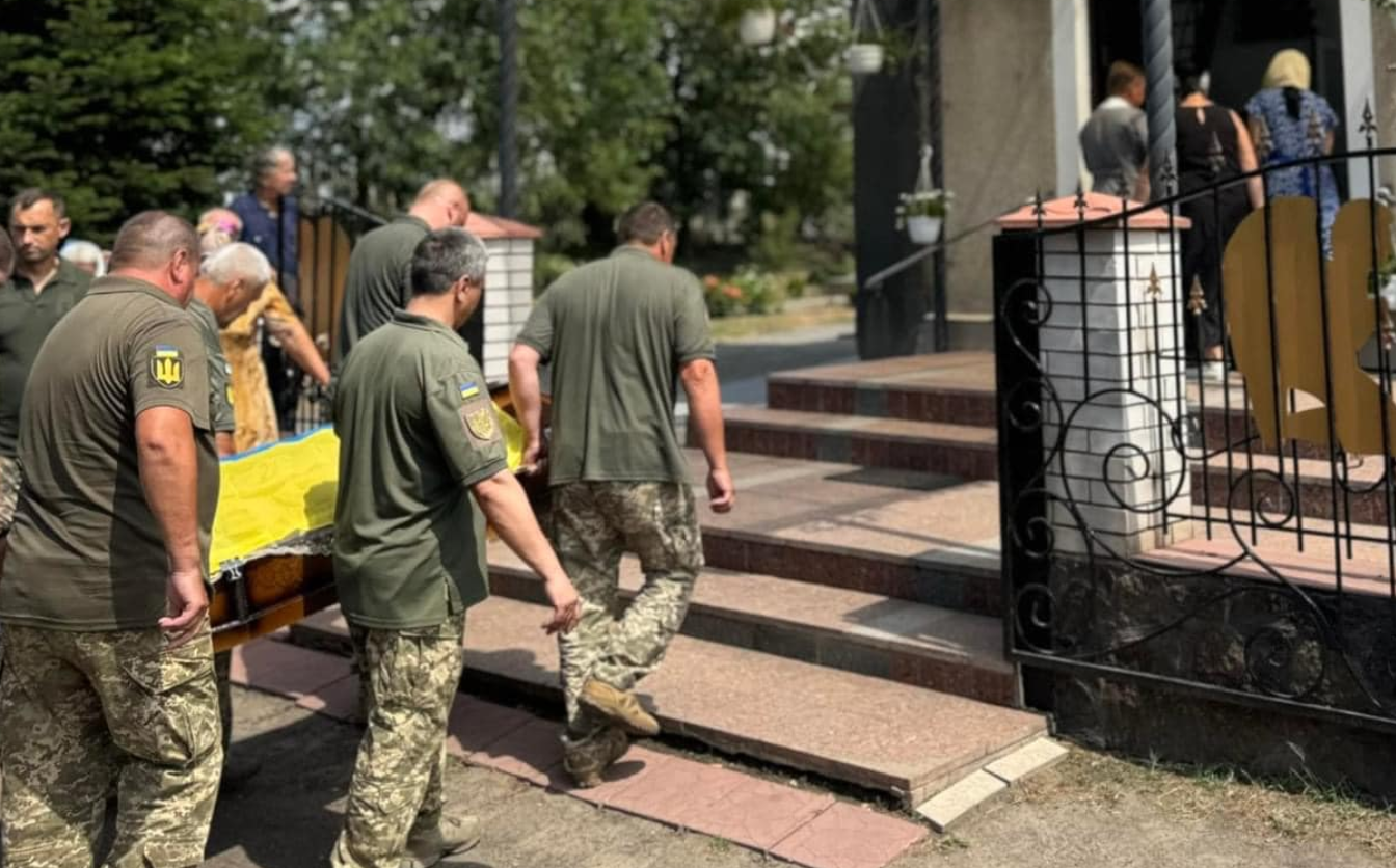 Життя двох захисників із Черкаського району обірвала війна