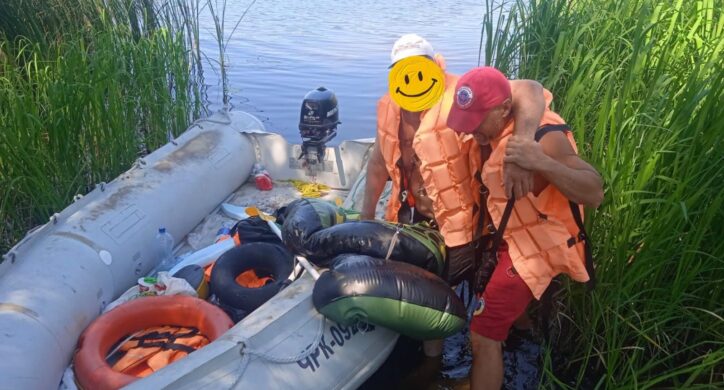 76-річного чоловіка, який пошкодив човен на Дніпрі, врятували в Черкасах