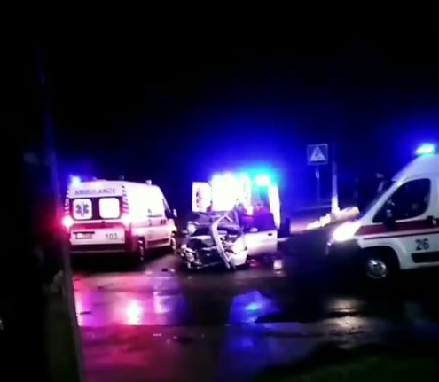 У Черкасах зіштовхнулися “Lexus” і “Daewoo Lanos”, є постраждалі