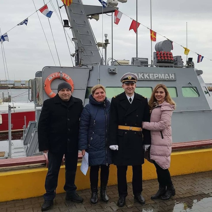 Моряк з Черкащини, який перебував у полоні, завершив навчання в Одеській академії