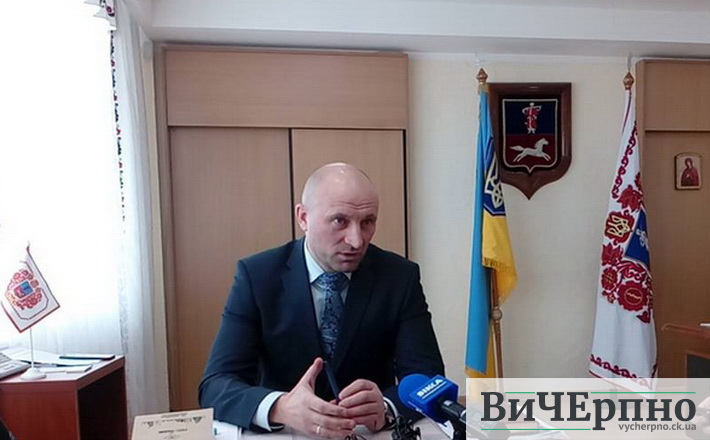 Міський голова каже, що не знімає з себе відповідальності за жахливий бульвар Шевченка