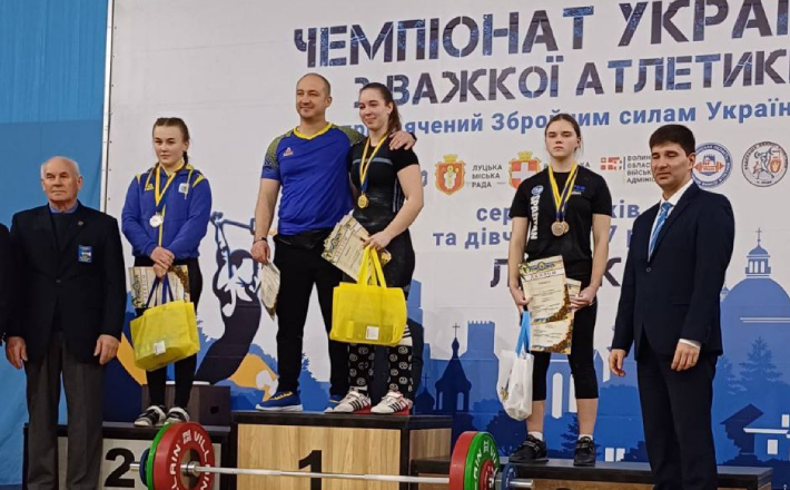 Черкащанка виборола “бронзу” на Чемпіонаті України з важкої атлетики
