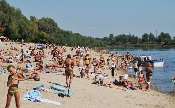 Пляж «Рів’єра» — громаді Черкас: орендар безоплатно передасть територію місту (ВІДЕО)