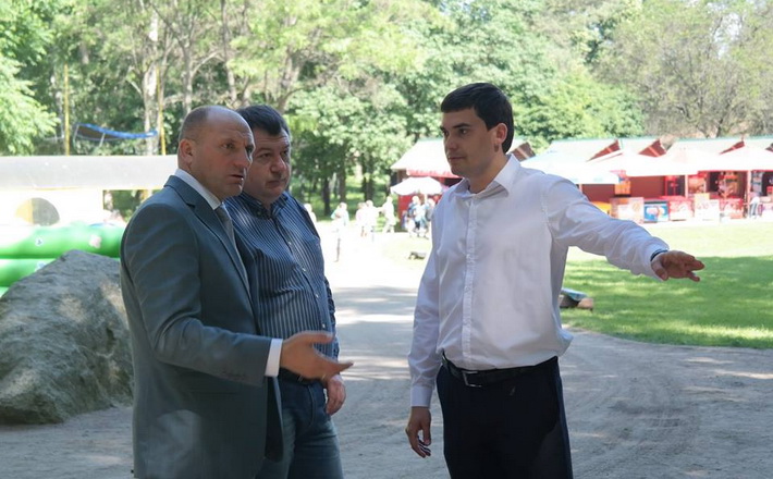 Стойко пояснив, чому один підприємець у черкаських парках орендує понад 40 атракціонів