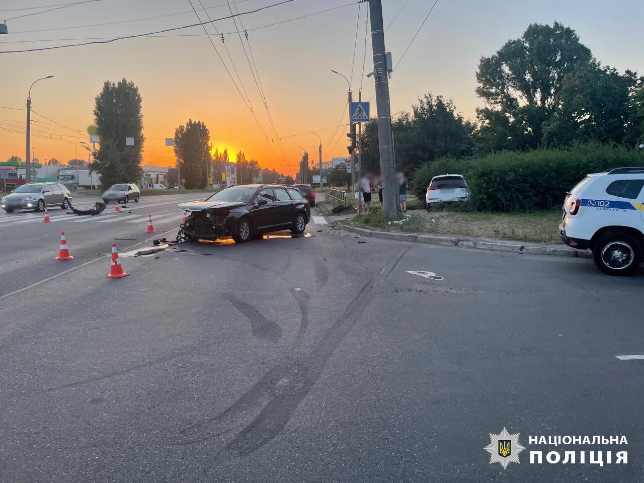 Є постраждалі: в Черкасах зіштовхнулися дві автівки (ФОТО)