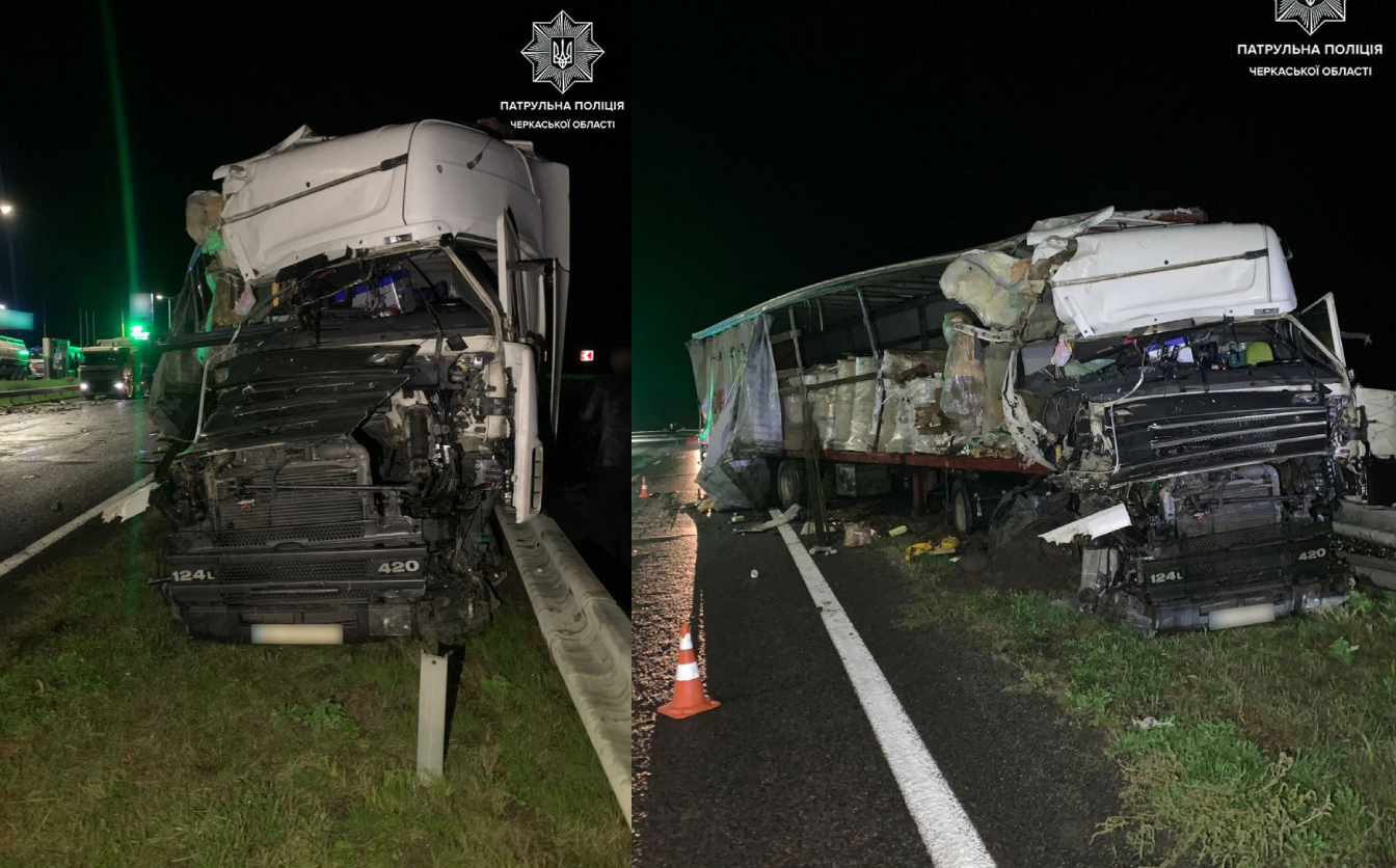 Поблизу Умані водій врізався у вантажівку через неуважність
