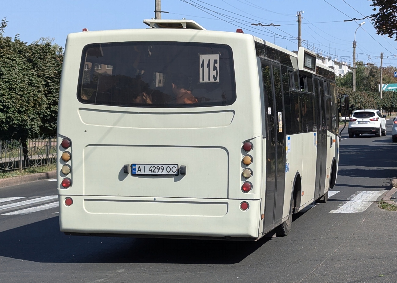 У Черкасах заборонили зупинятися приміському автобусу №115. Що про це кажуть в міськраді? (ФОТО, ВІДЕО)