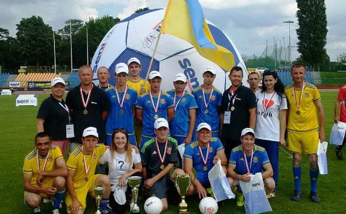 Вихованці Смілянського інтернату перемогли на Міжнародному футбольному турнірі в Польщі