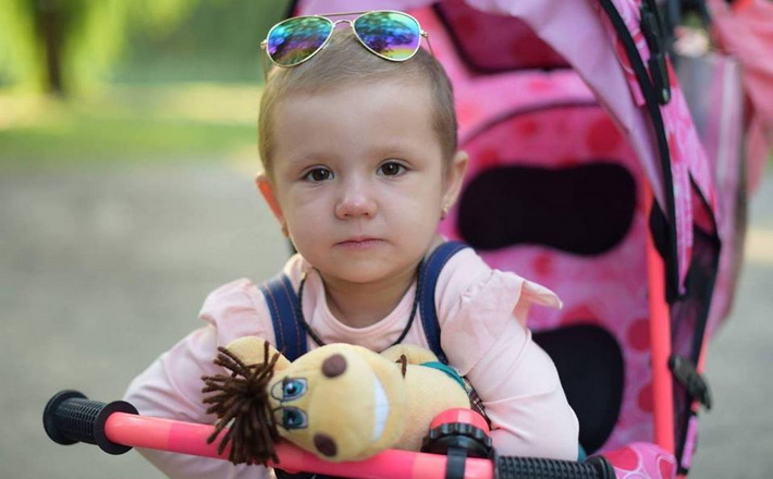 Подаруймо шанс на одужання 3-річній Діані з Черкас (РЕКВІЗИТИ)
