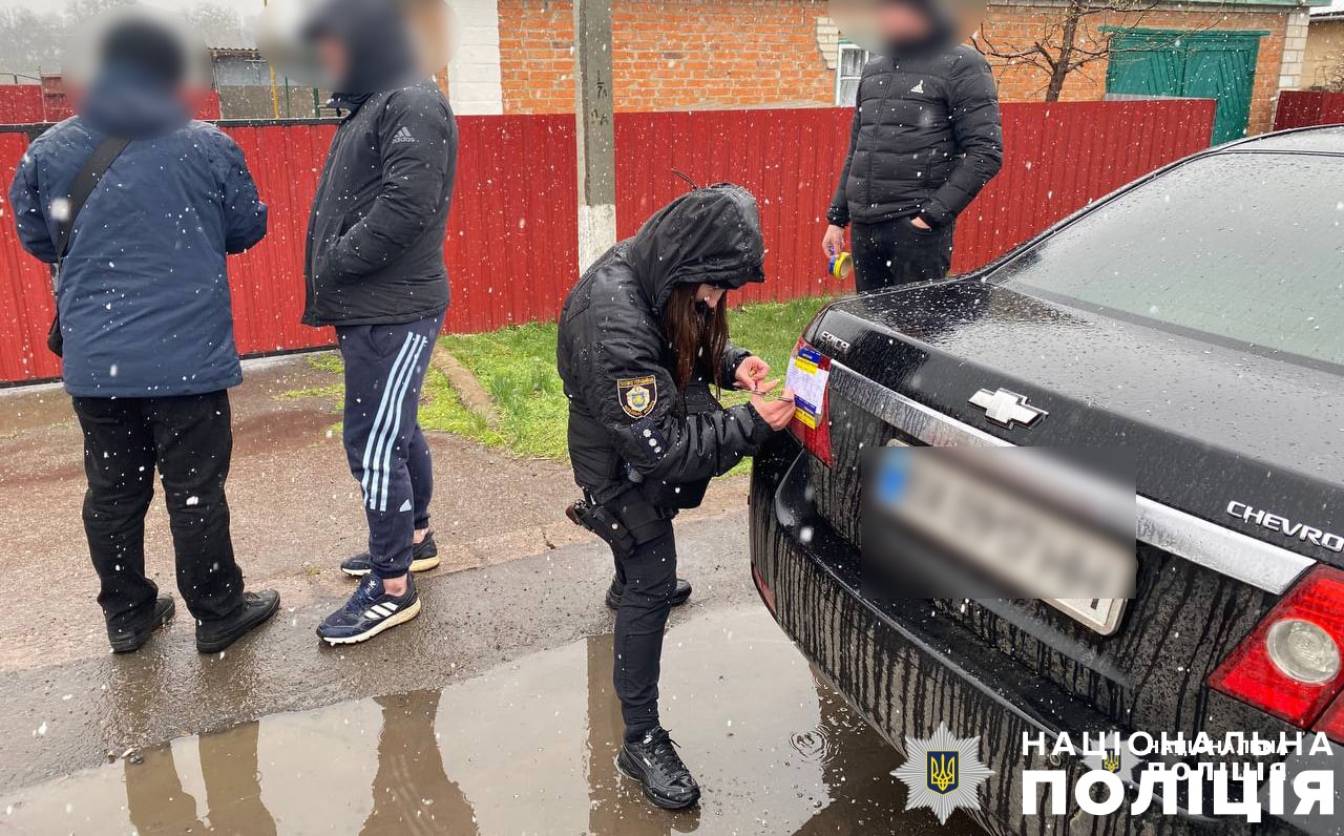 П’ятеро чоловіків в Умані вбили військового (ФОТО, ВІДЕО)