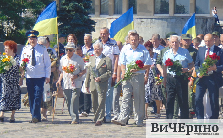 У Черкасах вшанували пам’ять жертв війни в Україні (ФОТО)