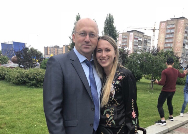 Родина директора школи, який трагічно загинув у ДТП, шукає очевидців події