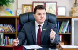 Олександр Вельбівець: «Не дозволяю собі змарнувати жодної хвилини життя»
