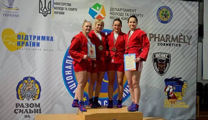Рятувальниця з Черкас виборола призове місце на Кубку України з боротьби самбо