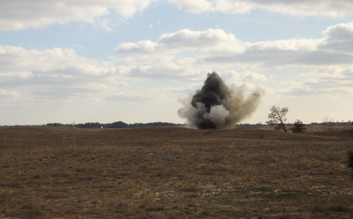 У Черкаському районі піротехніки знищили 26 боєприпасів часів війни