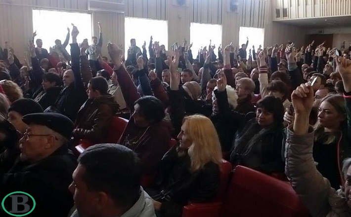 Черкасці проголосували за відкликання депутата міськради Дишлюка