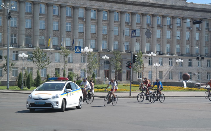До Черкас навідалися учасники благодійного велопробігу “Захід-Схід”