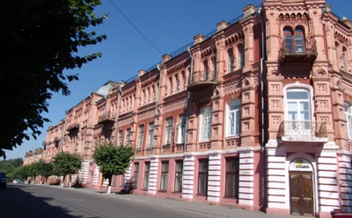 Поки що Уманський педуніверситет очолює рейтинг ВНЗ на Черкащині по кількості поданих абітурієнтами заяв