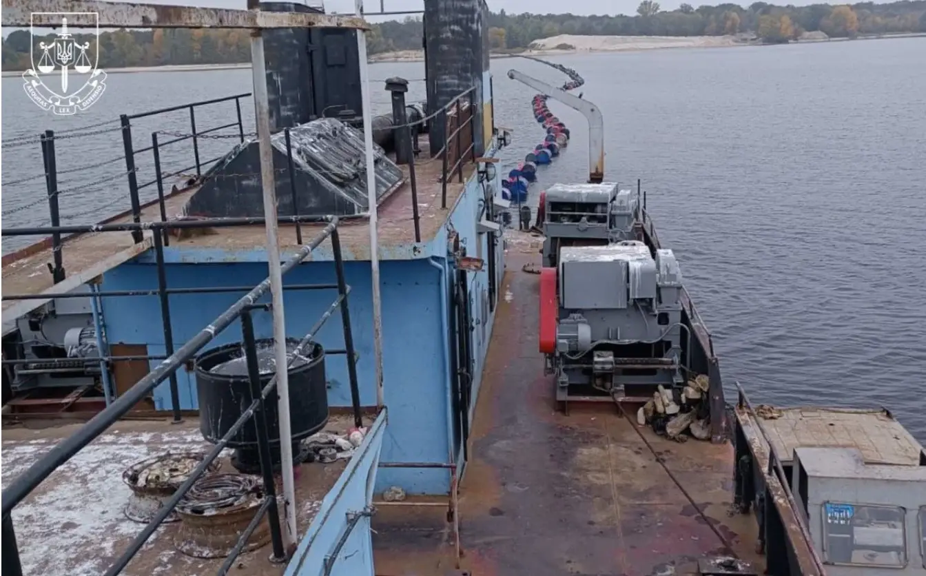 На Черкащині незаконно видобували пісок із водосховища та продавали підприємствам