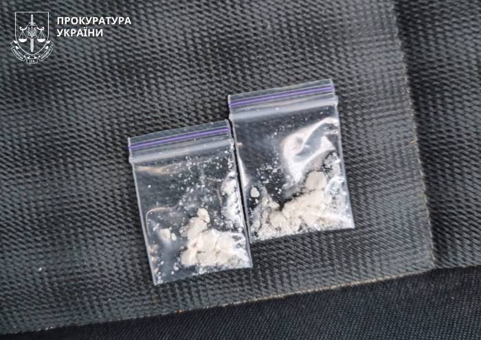 трьох