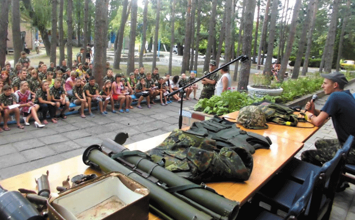 Чорнобаївські рятувальники завітали до дитячого оздоровчого центру